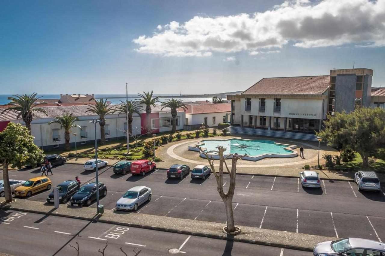 Downtown Praia da Vitória AL Zewnętrze zdjęcie